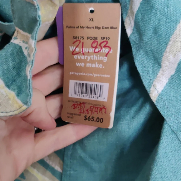 Patagonia Palms of My Heart Big: Dam Blue Shorts - Picture 3 of 6